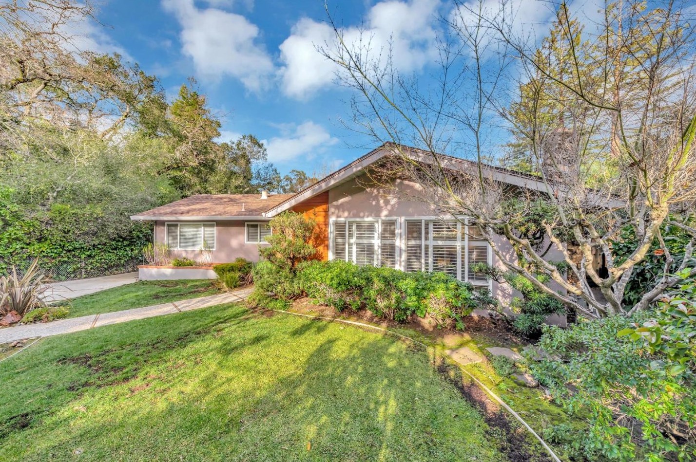 16200 W Ellenwood Ave, Los Gatos, CA 95030