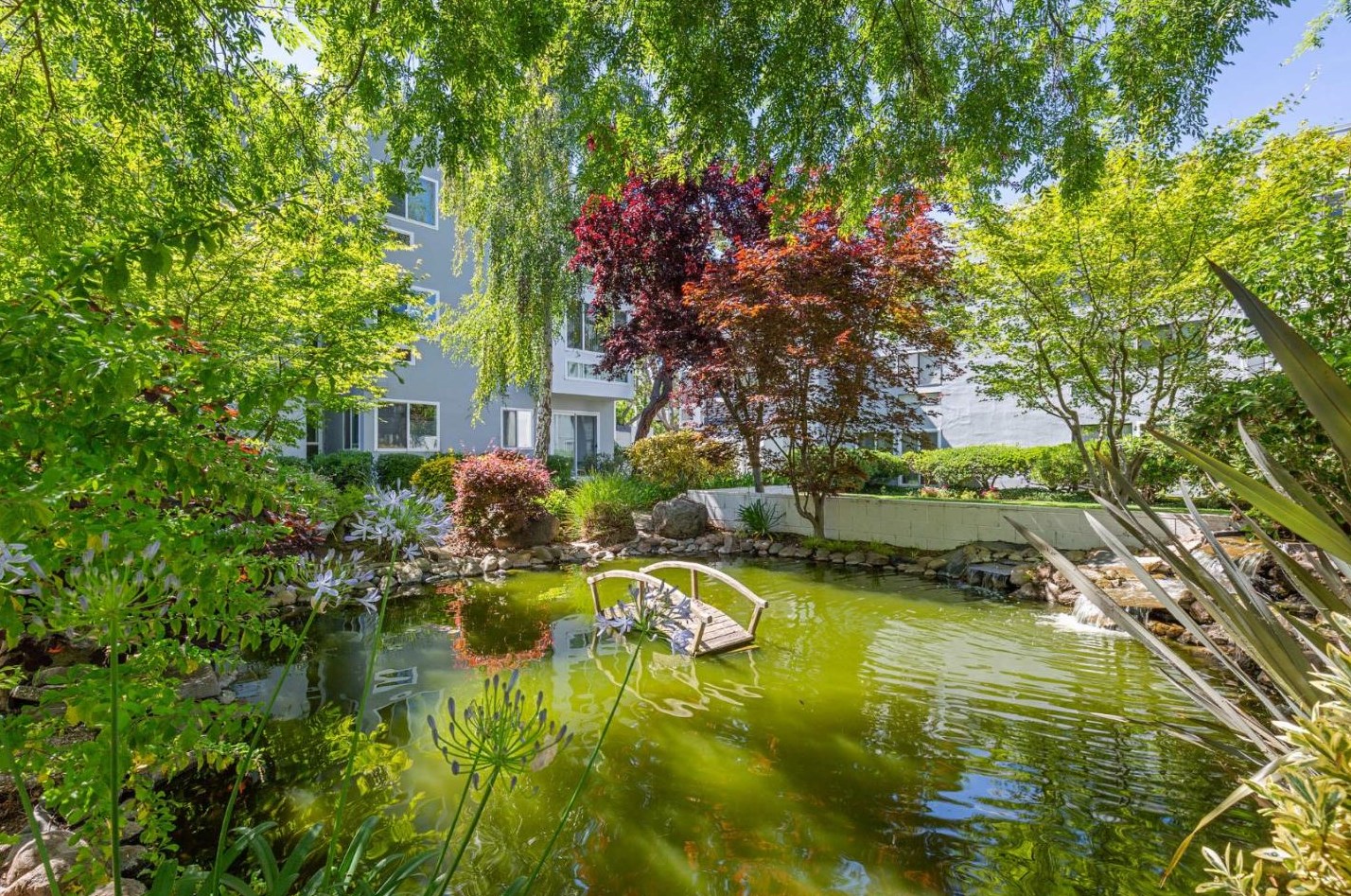 1049 Shell Blvd 2, San Mateo, CA 94404