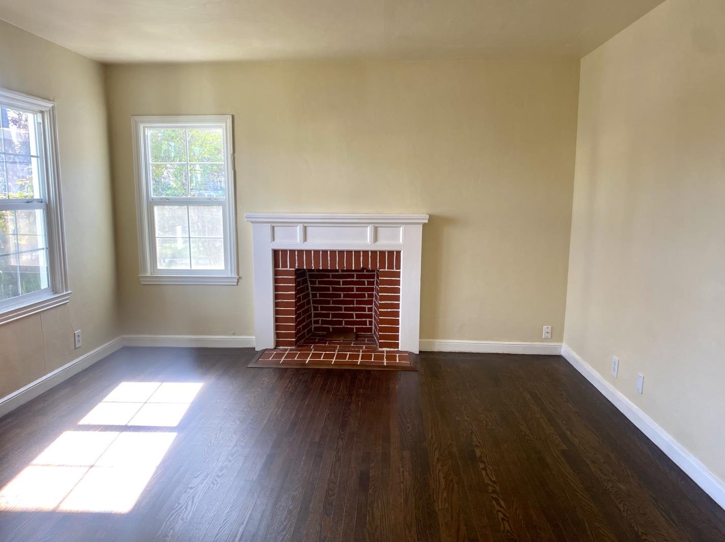 831 Santa Inez Ave, San Mateo, CA 94401-1842