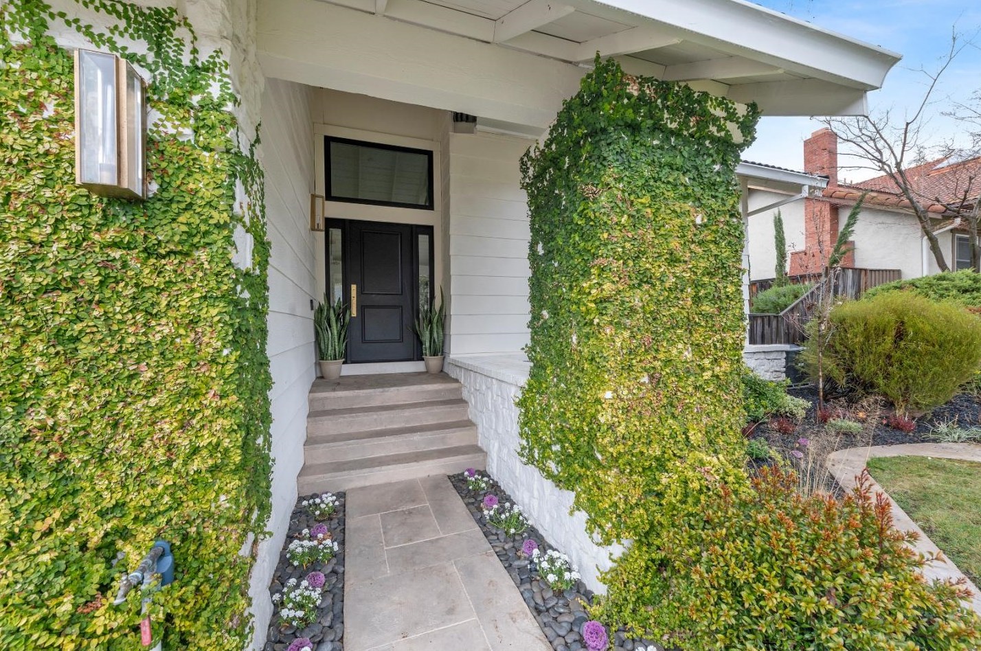 1001 Mazzone Dr, San Jose, CA 95120-1547