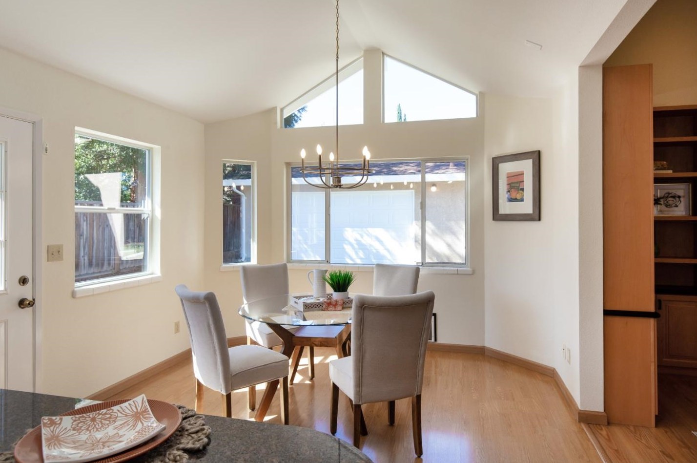 10243 Glencoe Dr, Cupertino CA  95014-1811 exterior