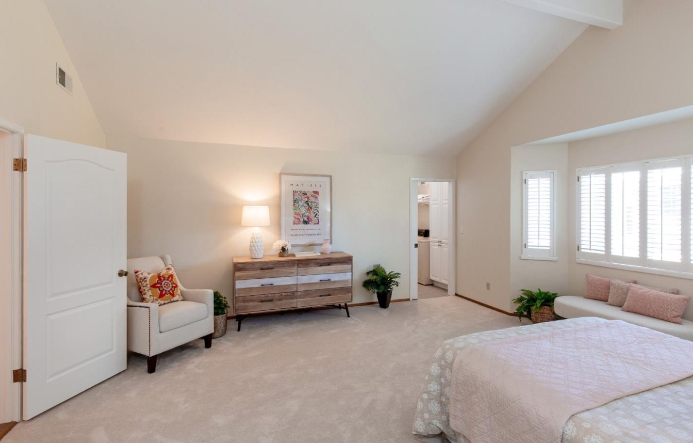 10243 Glencoe Dr, Cupertino CA  95014-1811 exterior