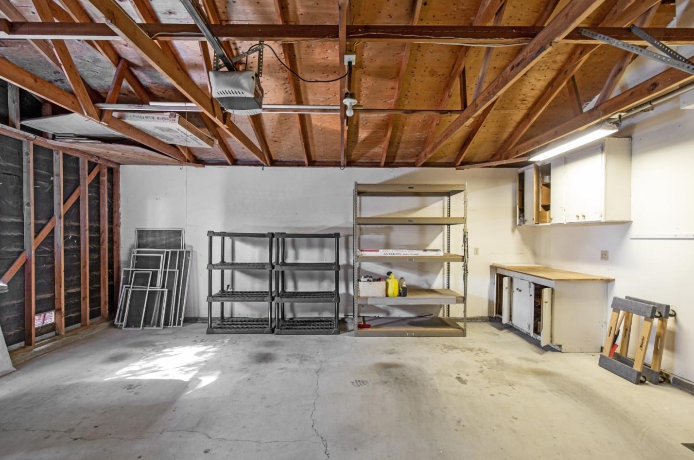 10243 Glencoe Dr, Cupertino CA  95014-1811 exterior