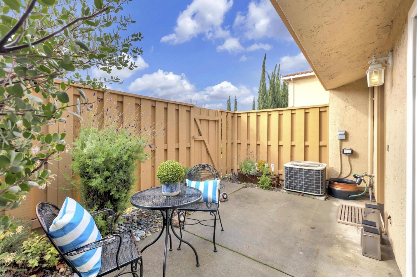 125 Connemara Way 99, Sunnyvale, CA 94087