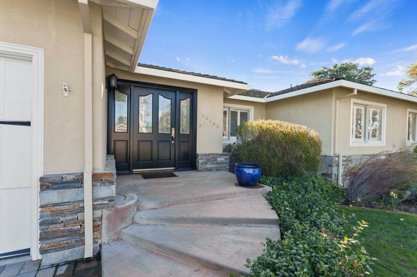 20150 Cherry Ln, Saratoga, CA 95070