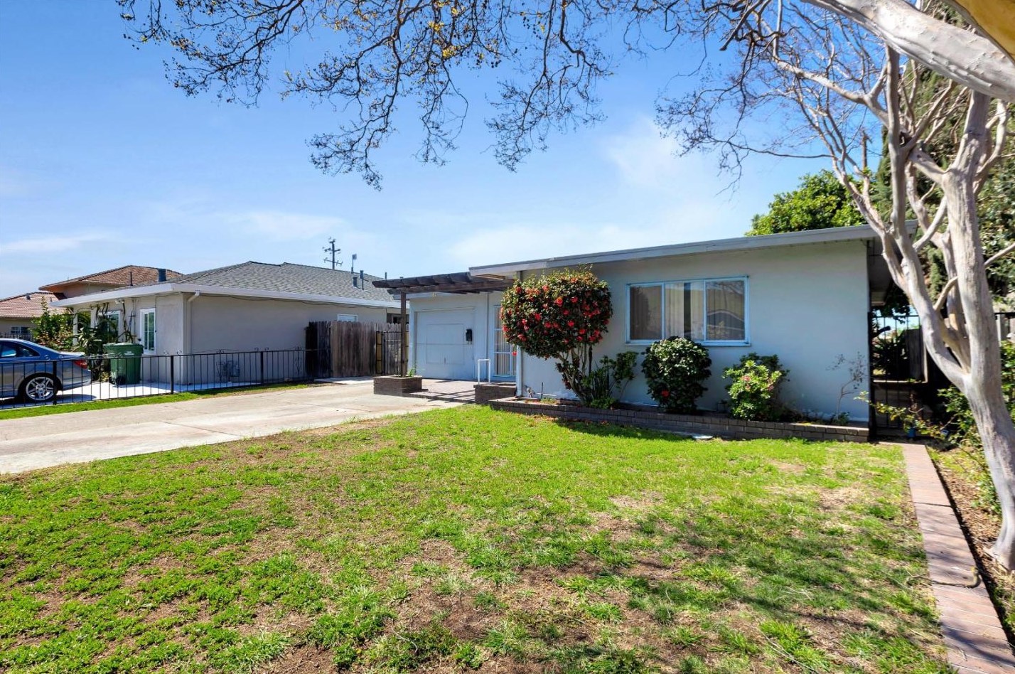 129 Carnegie Dr, Milpitas, CA 95035