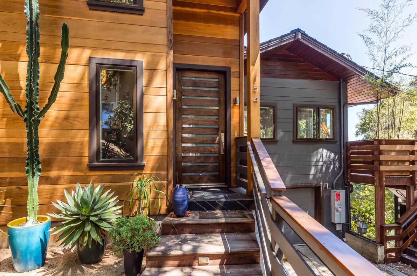 154 Wayside Rd, Menlo Park, CA 94028-7224