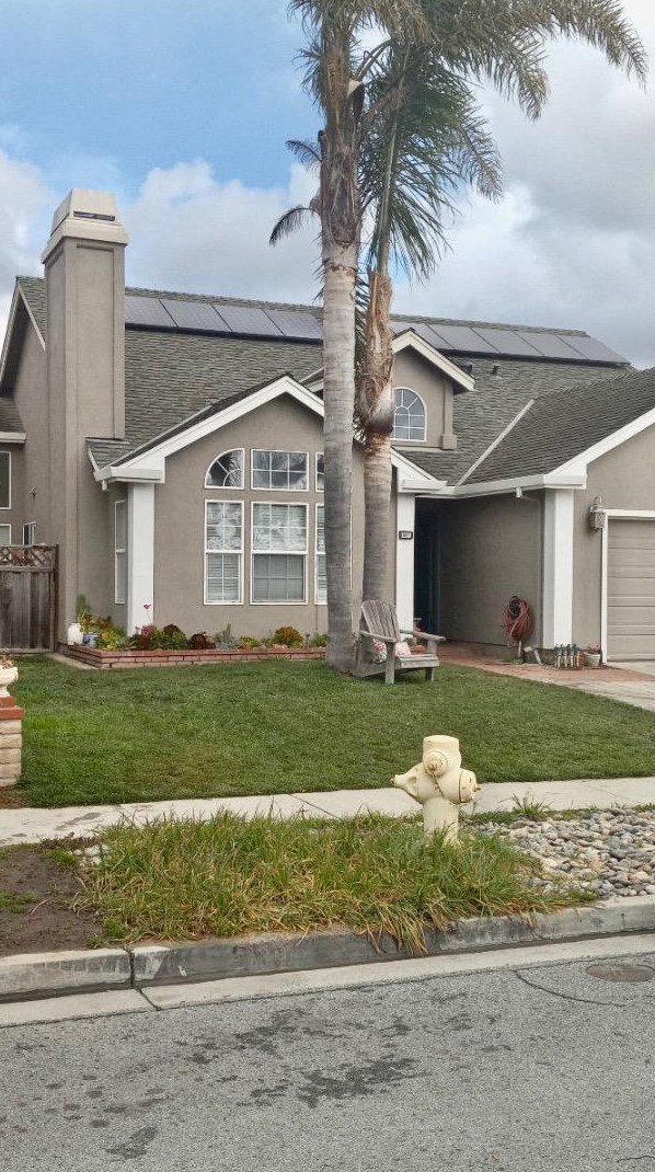 1027 Crestview St, Salinas, CA 93906-4988