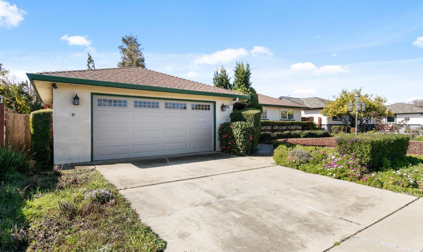 38439 Farwell Dr, Fremont, CA 94536-7103