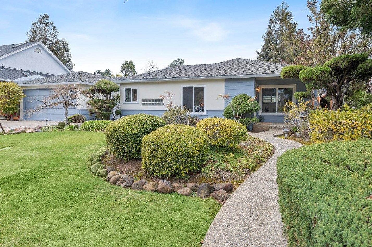 20711 Sunrise Dr, Cupertino, CA 95014-2928