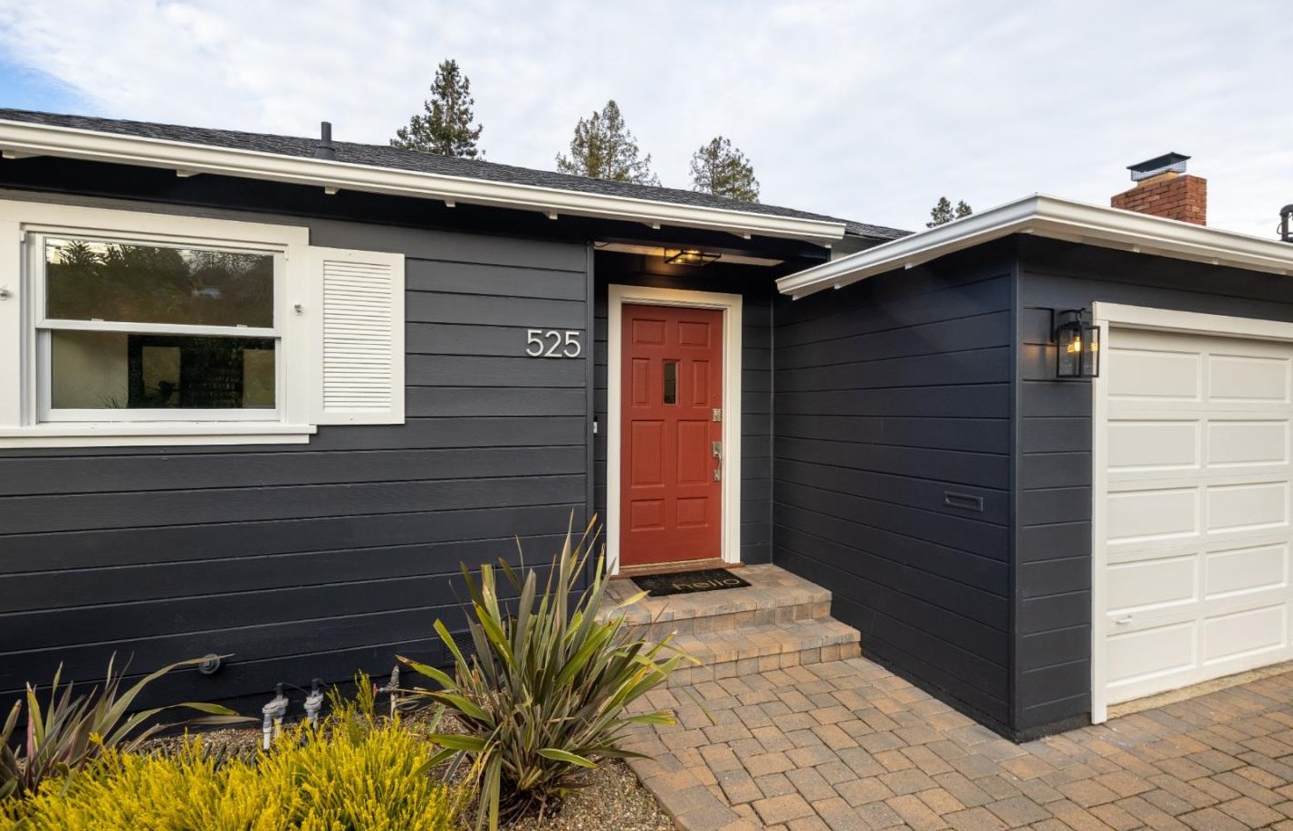 525 Myrtle St, Redwood City, CA 94062