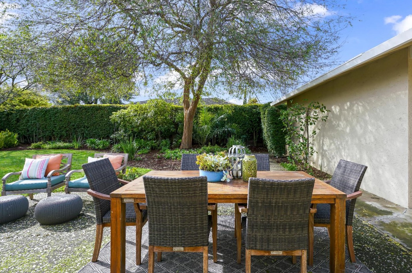 18840 Kosich Dr, Saratoga CA  95070-3554 exterior