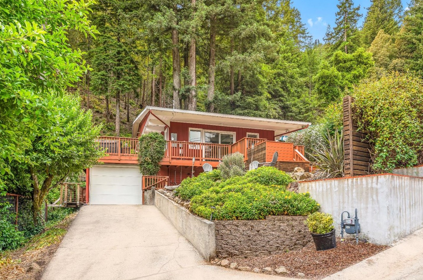 555 Davidson Way, Big Basin, CA 95006