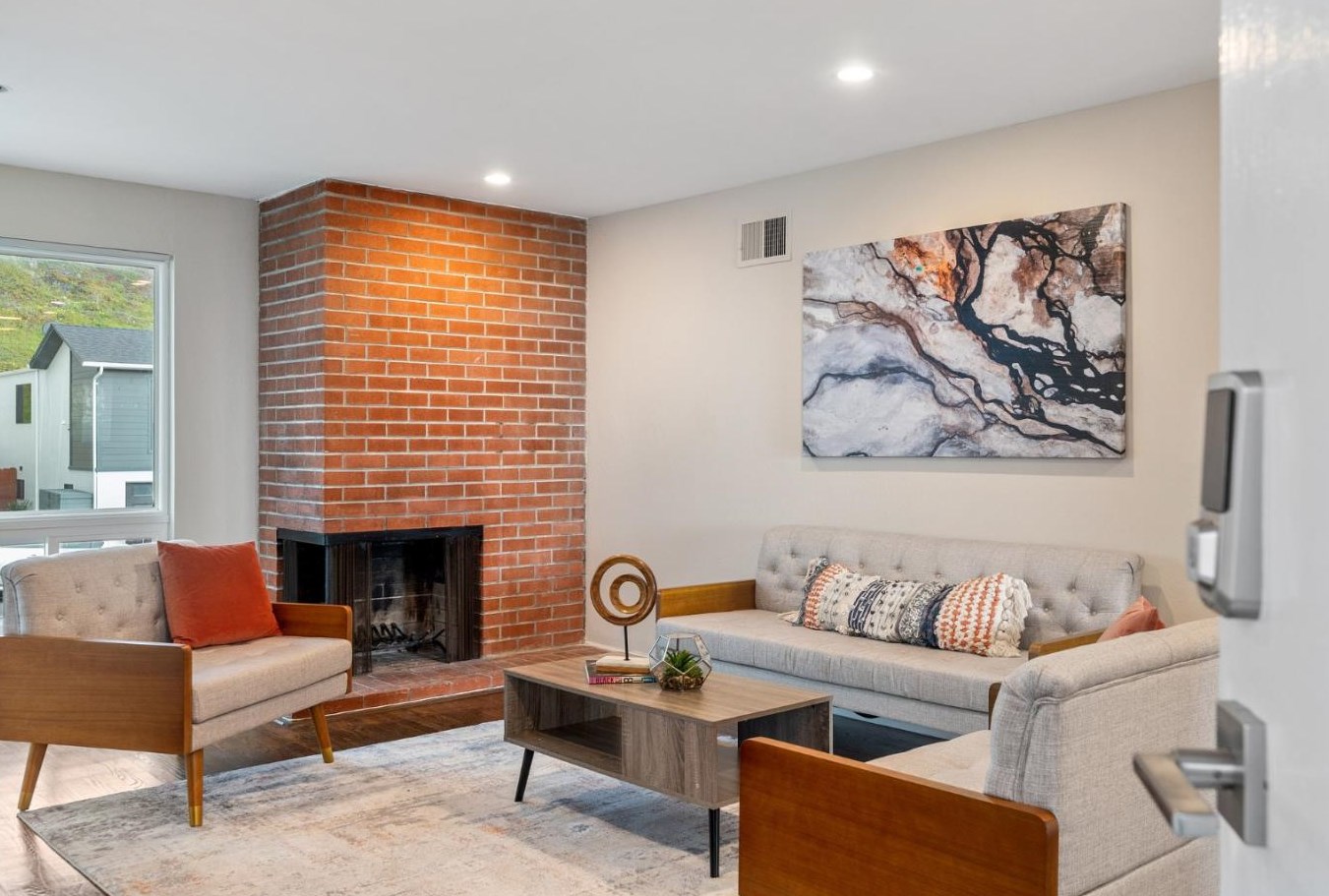 152 Longview Dr, Daly City, CA 94015