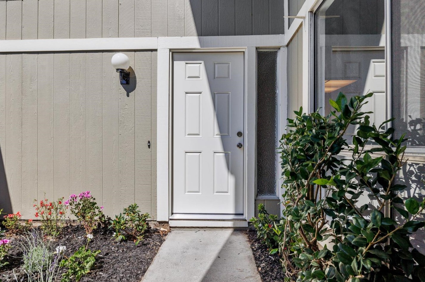 761 Orion Ln, San Mateo CA  94404-2787 exterior