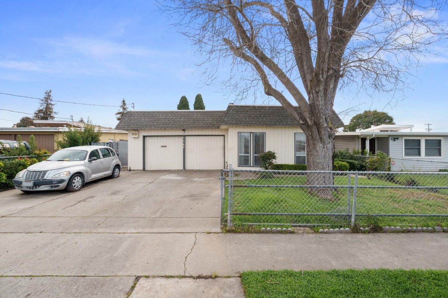 2748 Xavier St, Palo Alto, CA 94303