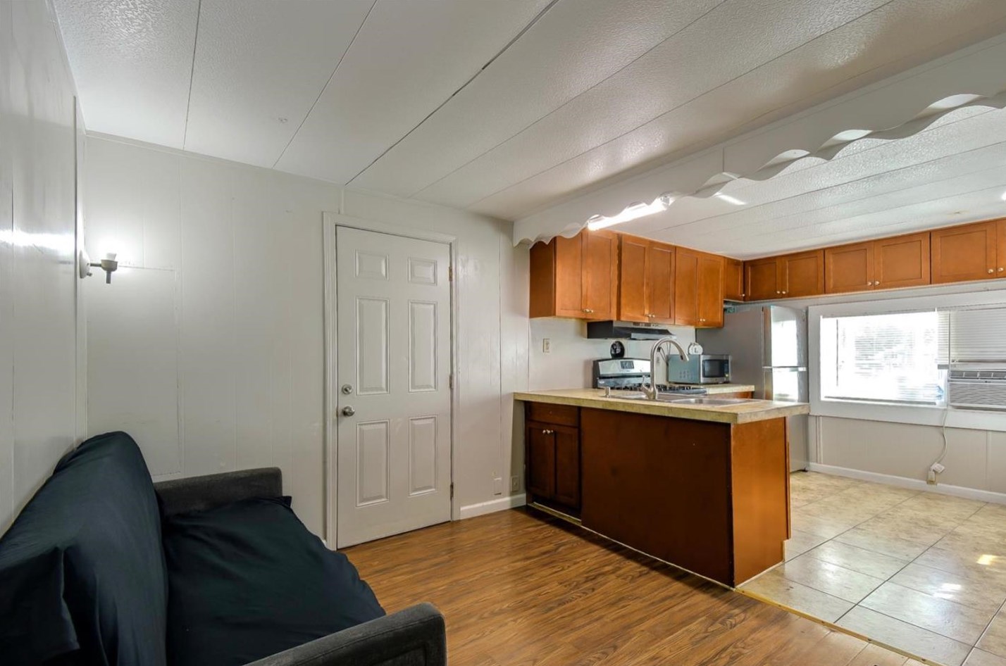 440 Moffett Blvd 101, Mountain View, CA 94043