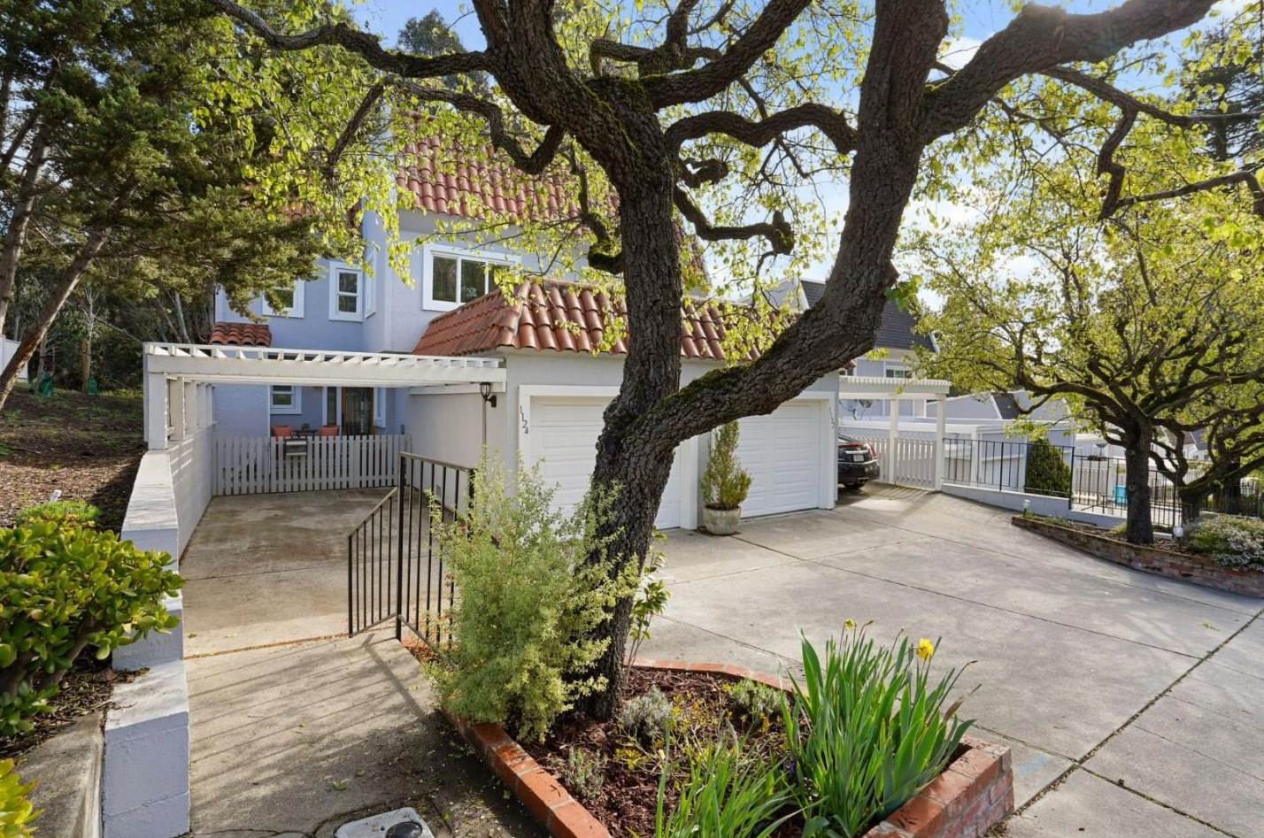 1124 Continentals Way, Belmont, CA 94002