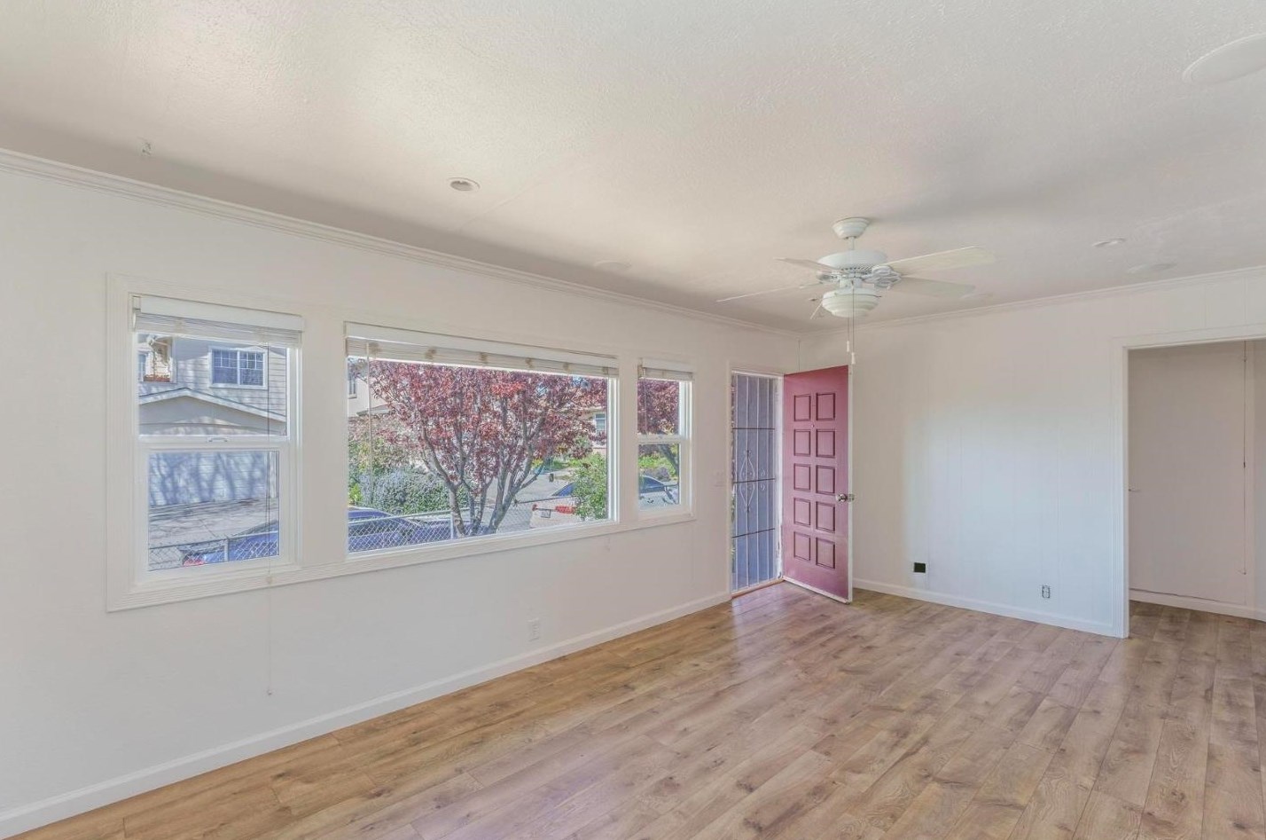 1240 Kenneth St, Seaside, CA 93955-5503
