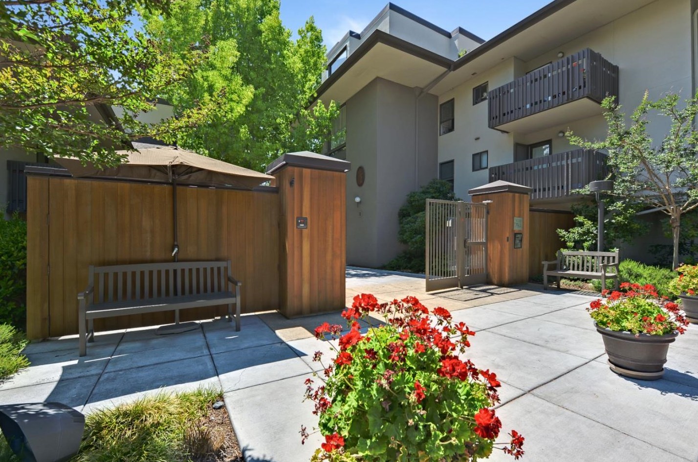 2140 Santa Cruz Ave Apt C203, Menlo Park, CA 94025