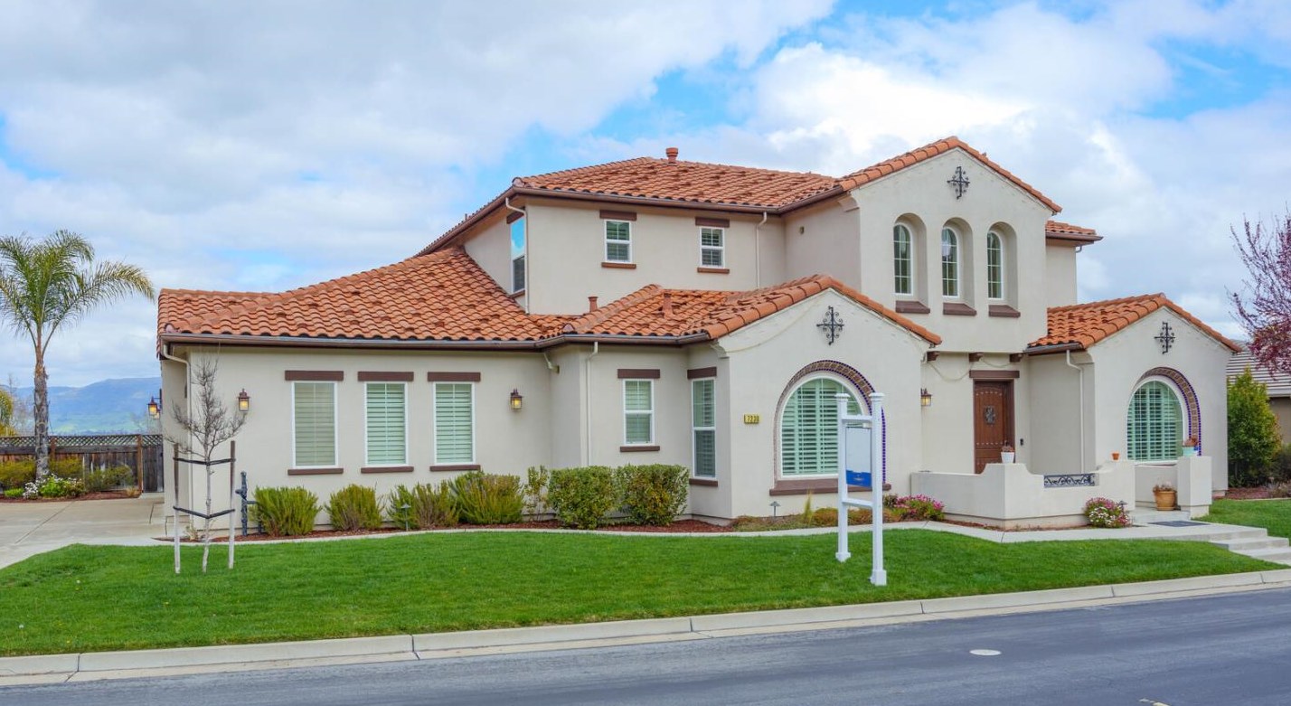 7230 Pitlochry Dr, Gilroy, CA 95020