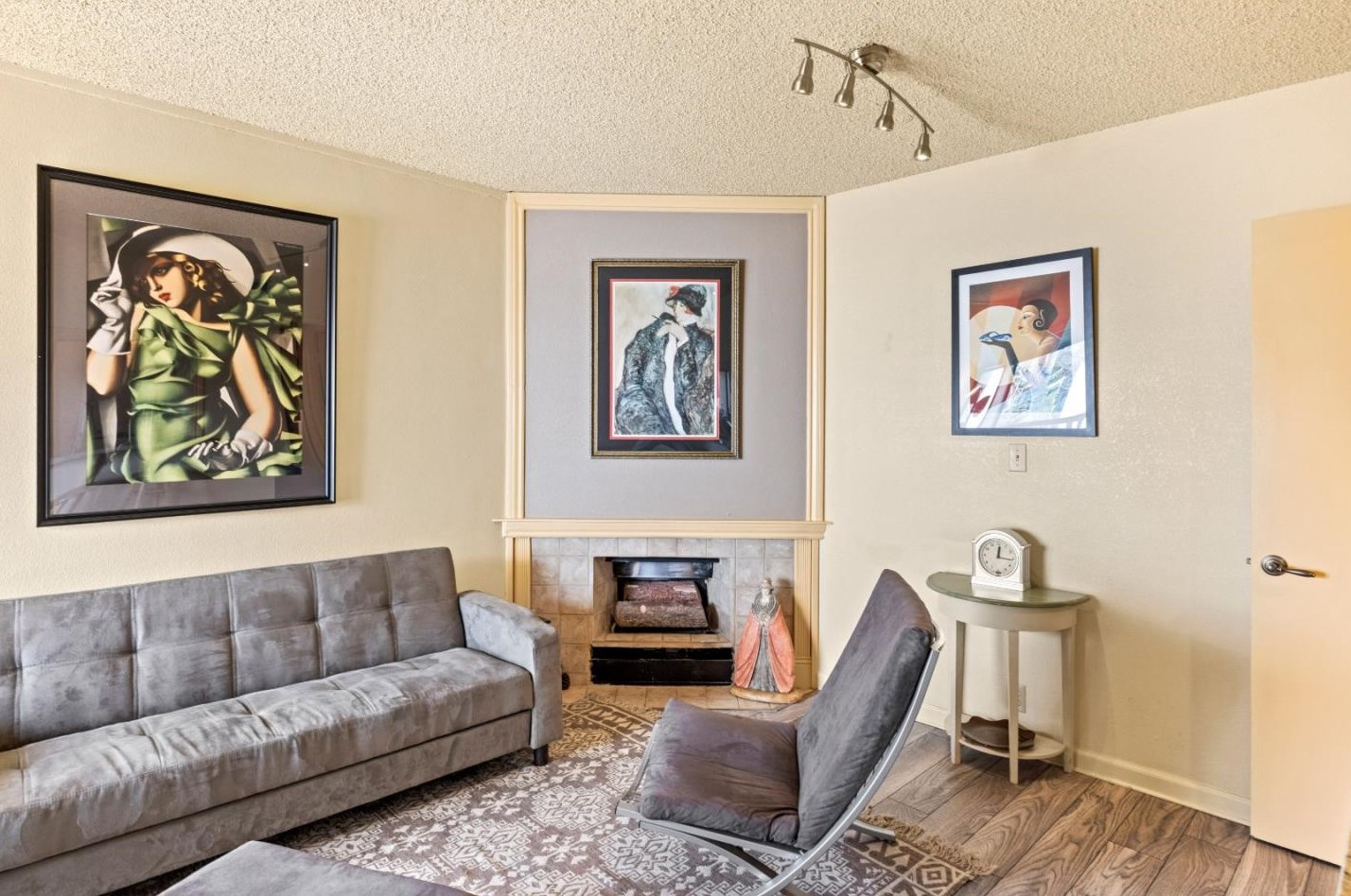 500 Glenwood Cir 236, Monterey, CA 93940