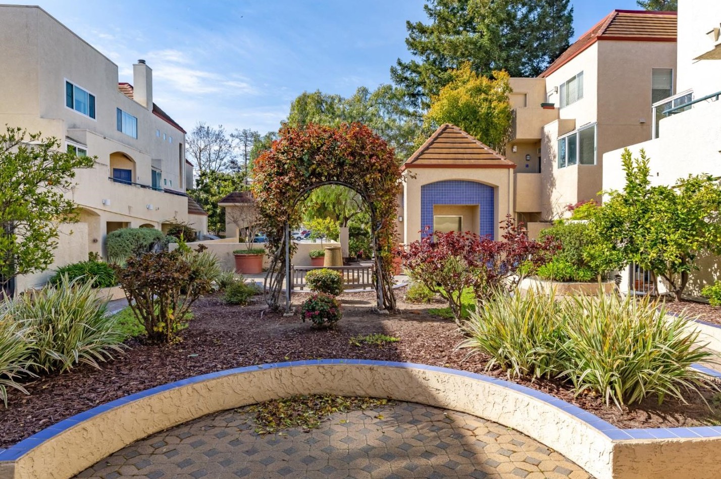 2563 Park Blvd P100, Palo Alto, CA 94306