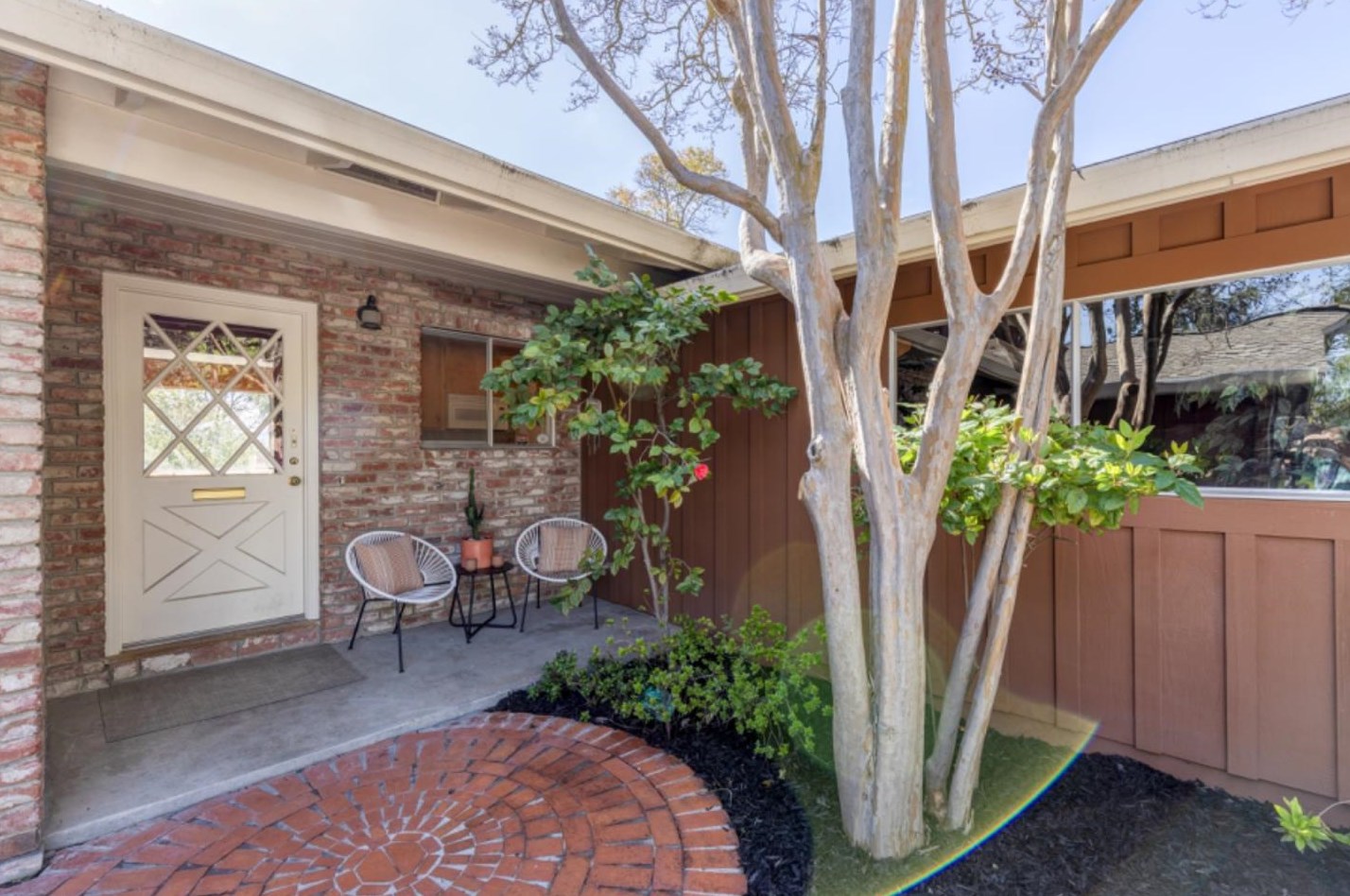 75 Simpson Dr, Walnut Creek, CA 94596-6717