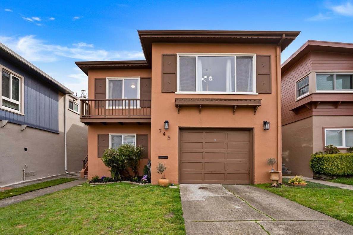 745 Beechwood Dr, Daly City, CA 94015