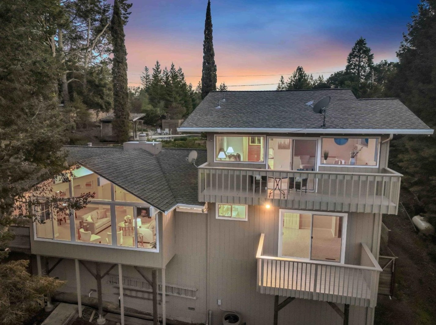 24080 Summit Woods Dr, Los Gatos, CA 95033