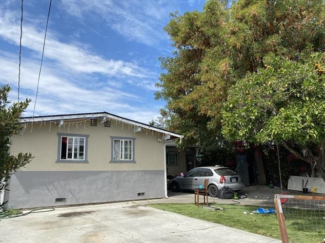 235 Gardenia Way, Palo Alto, CA 94303