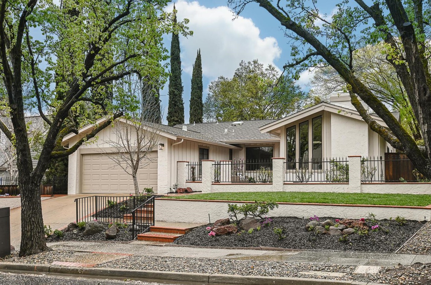 100 Fancher Ct, Los Gatos, CA 95030