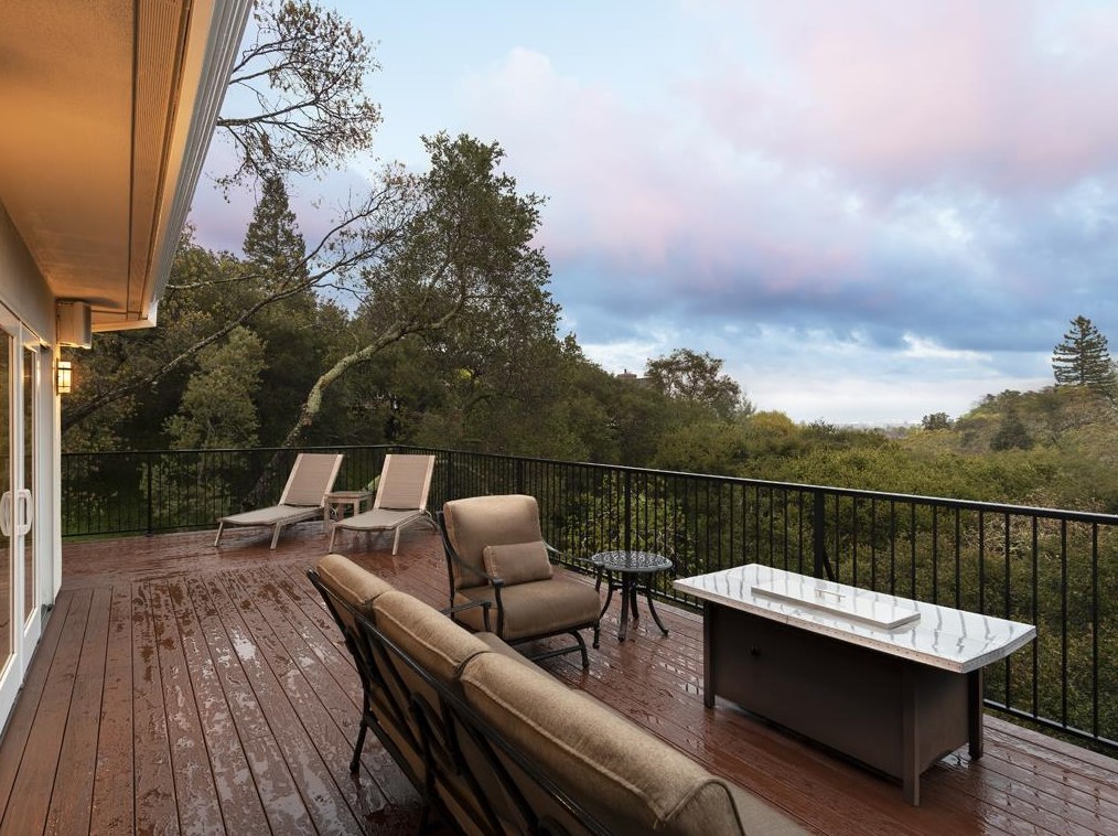 18641 Withey Rd, Los Gatos, CA 95030