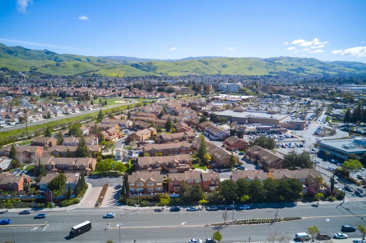 245 Woodward Dr, Milpitas, CA 95035