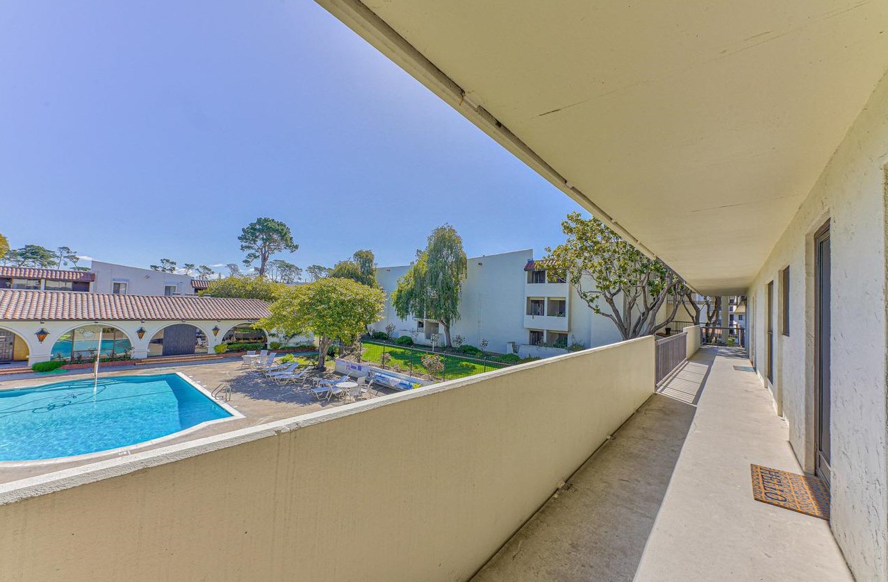 500 Glenwood Cir 2210, Monterey, CA 93940
