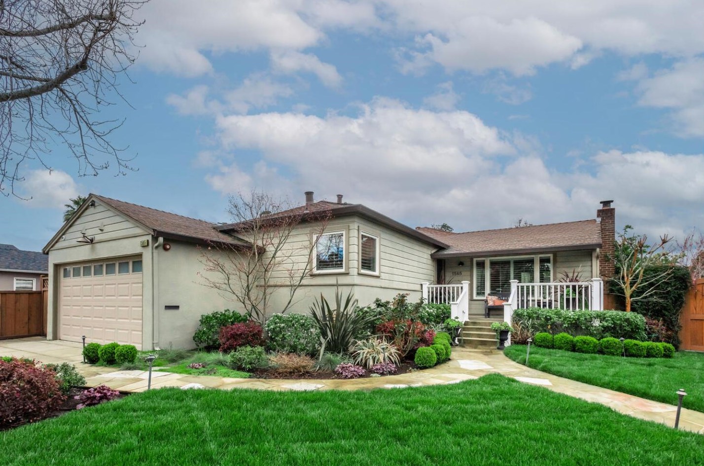 1565 Meadow Ln, Burlingame, CA 94010