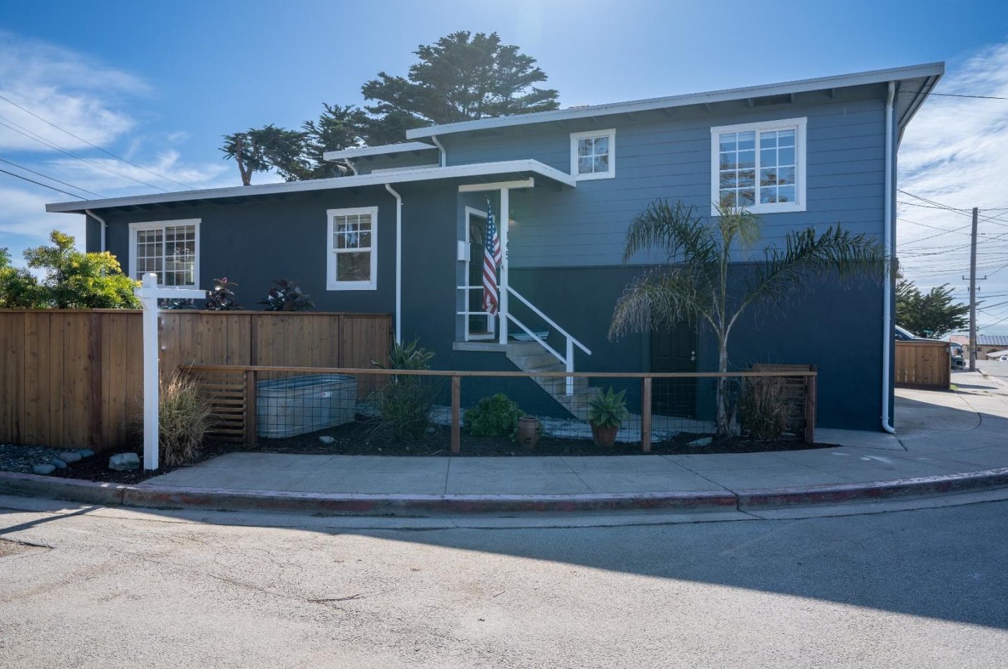 145 Hilton Way, Pacifica, CA 94044
