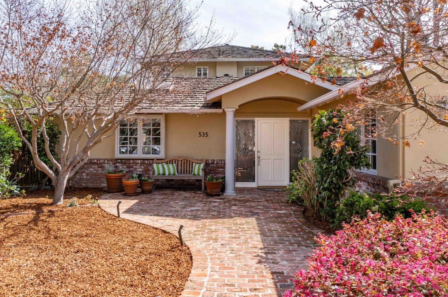 535 Patricia Ln, Palo Alto, CA 94303