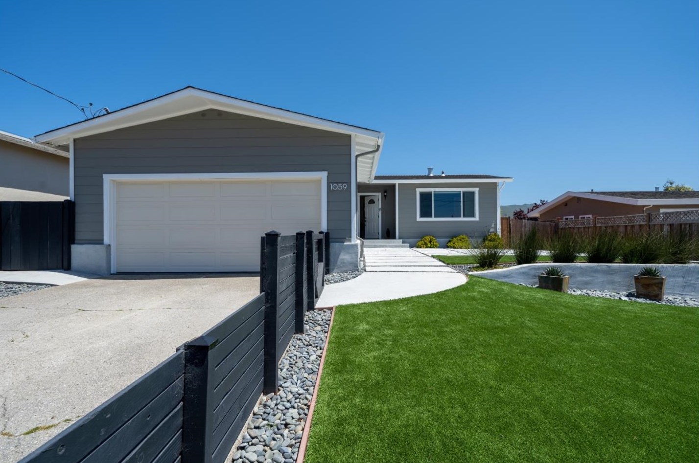 1059 View Way, Pacifica, CA 94044