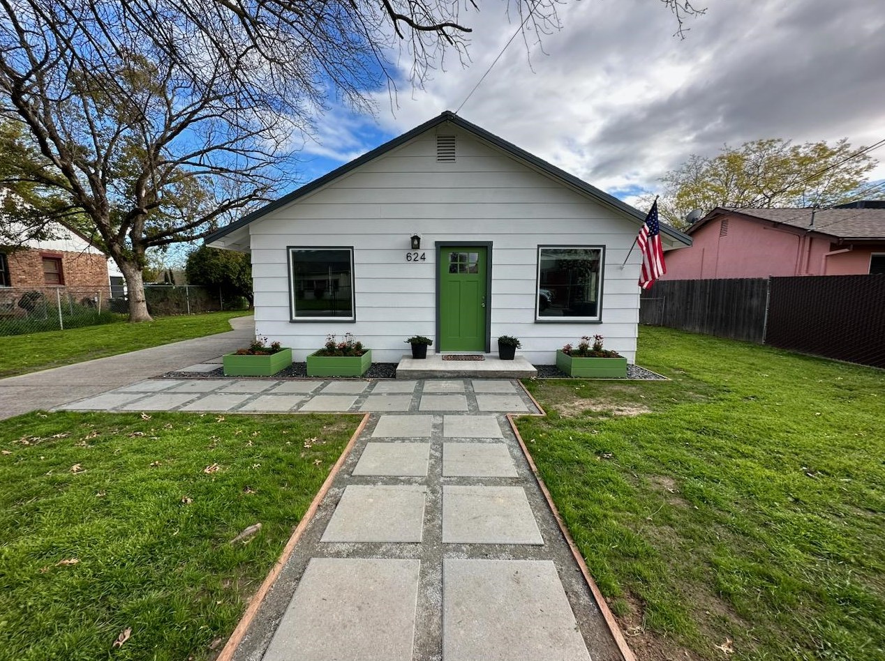 624 L St, Rio Linda, CA 95673