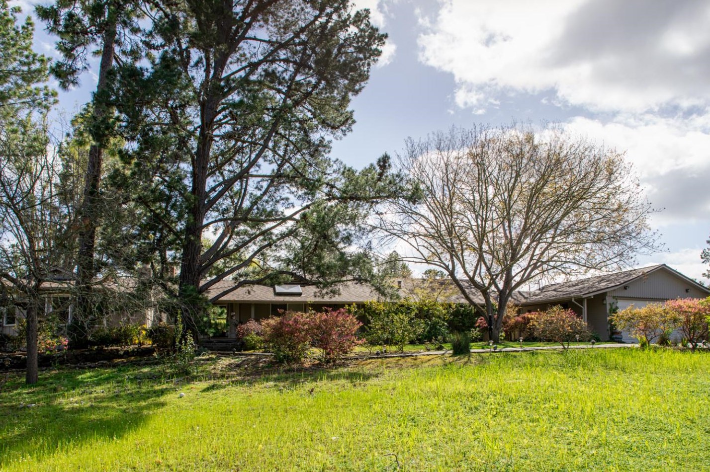 26430 Weston Dr, Los Altos, CA 94022