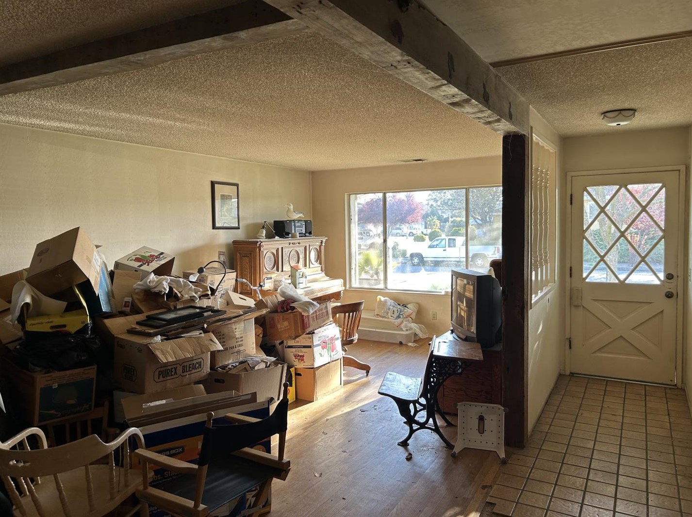 8581 Amanda Ave, Gilroy, CA 95020