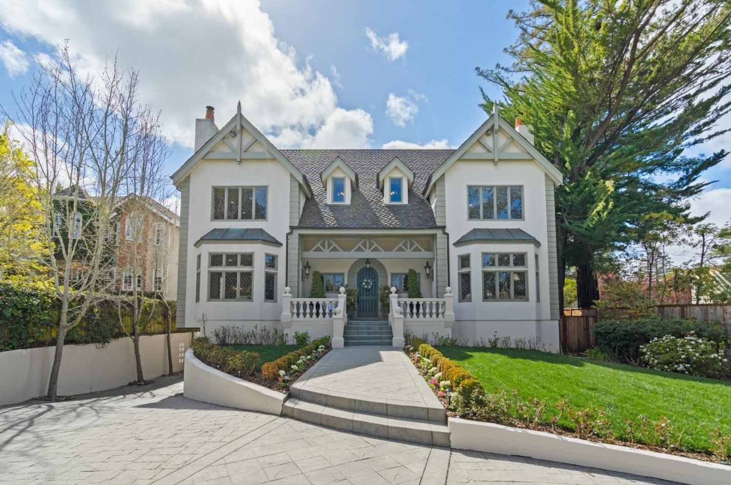 451 Costa Rica Ave, San Mateo, CA 94402-1105