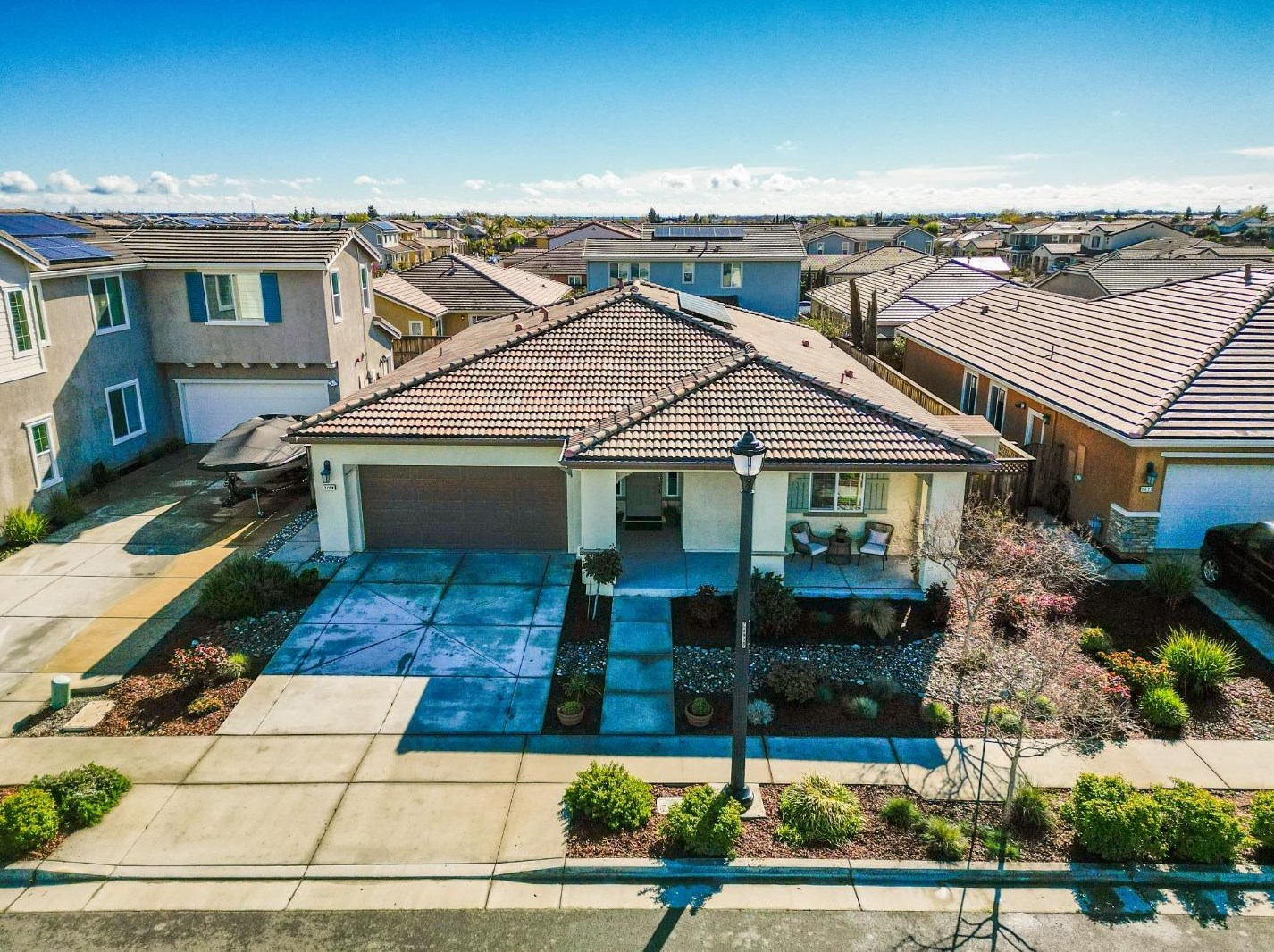 2019 Harry Lorenzo Ave, Woodland, CA 95776