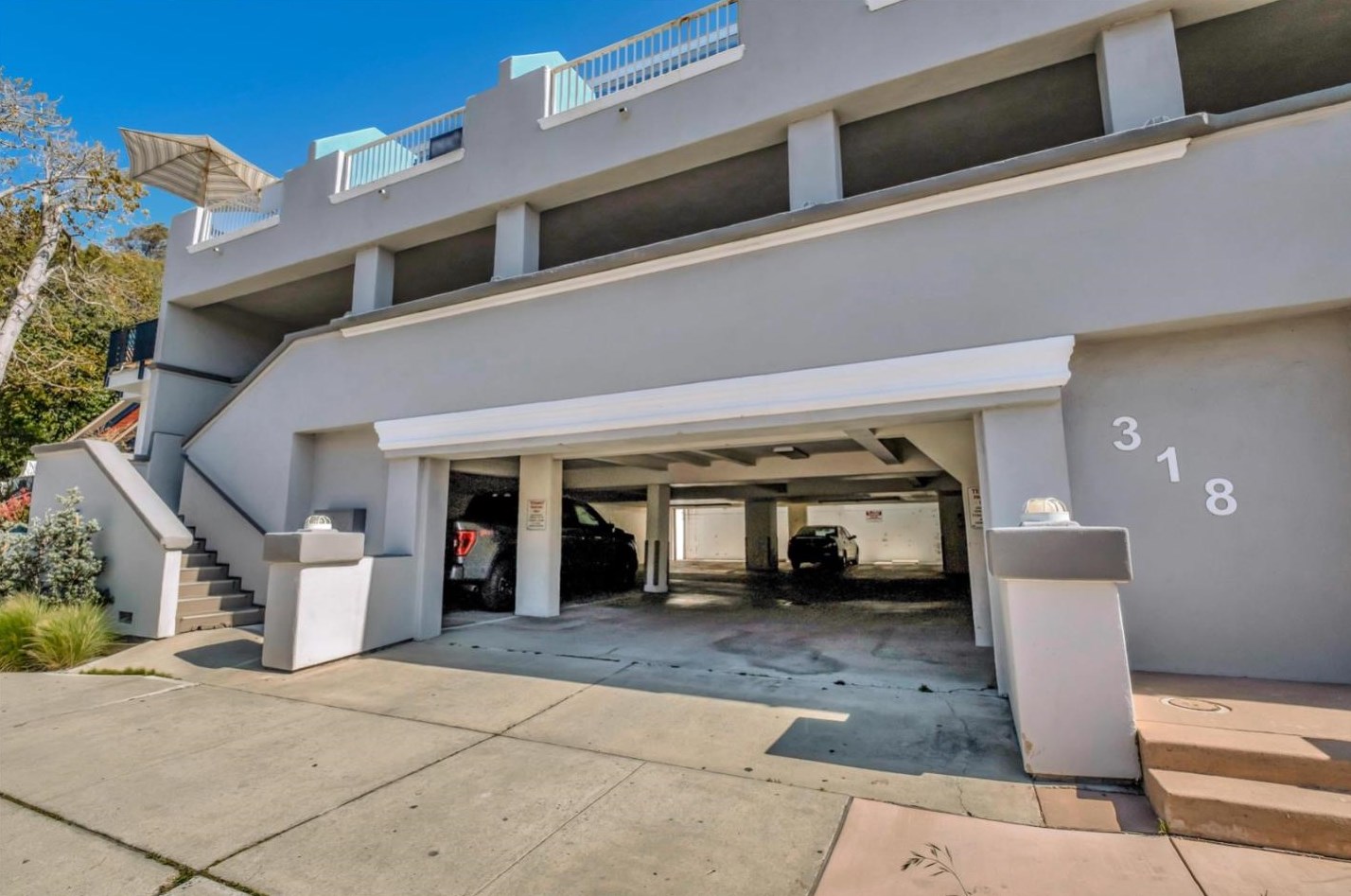 318 Capitola Ave 1, Capitola, CA 95010