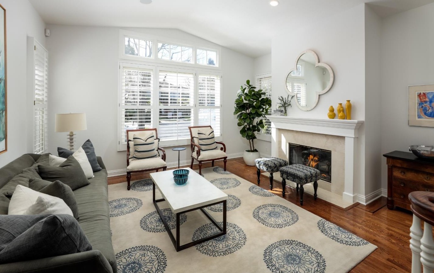 215 Hanna Way, Menlo Park, CA 94025-3583