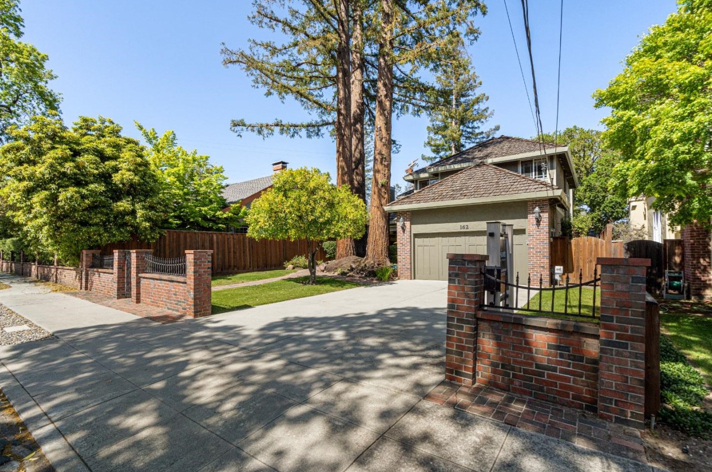 162 Somerset St, Redwood City, CA 94062
