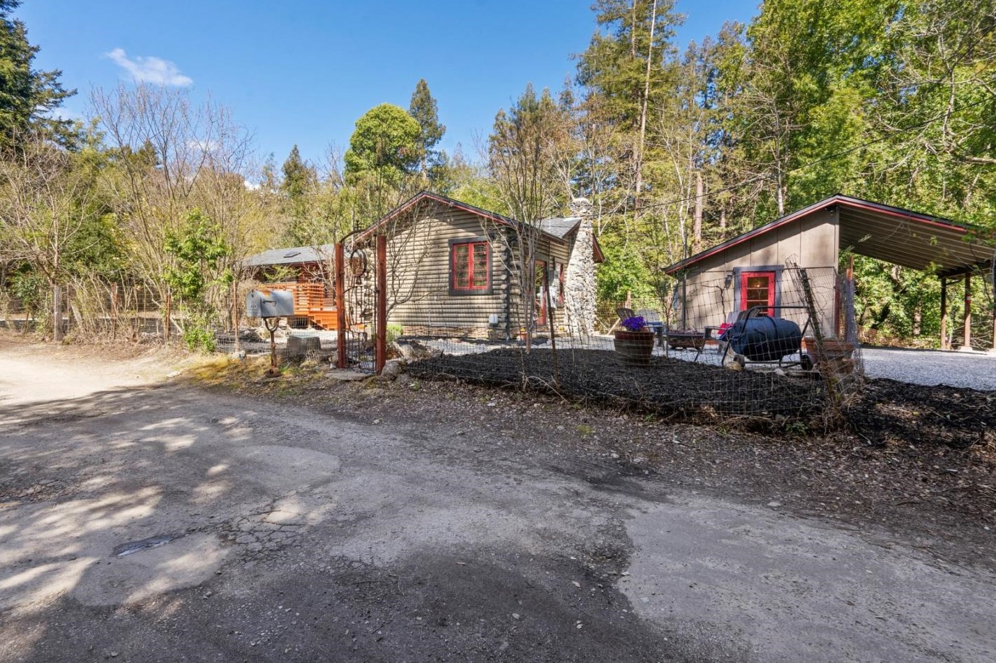 404 Creekside Way, Felton, CA 95018