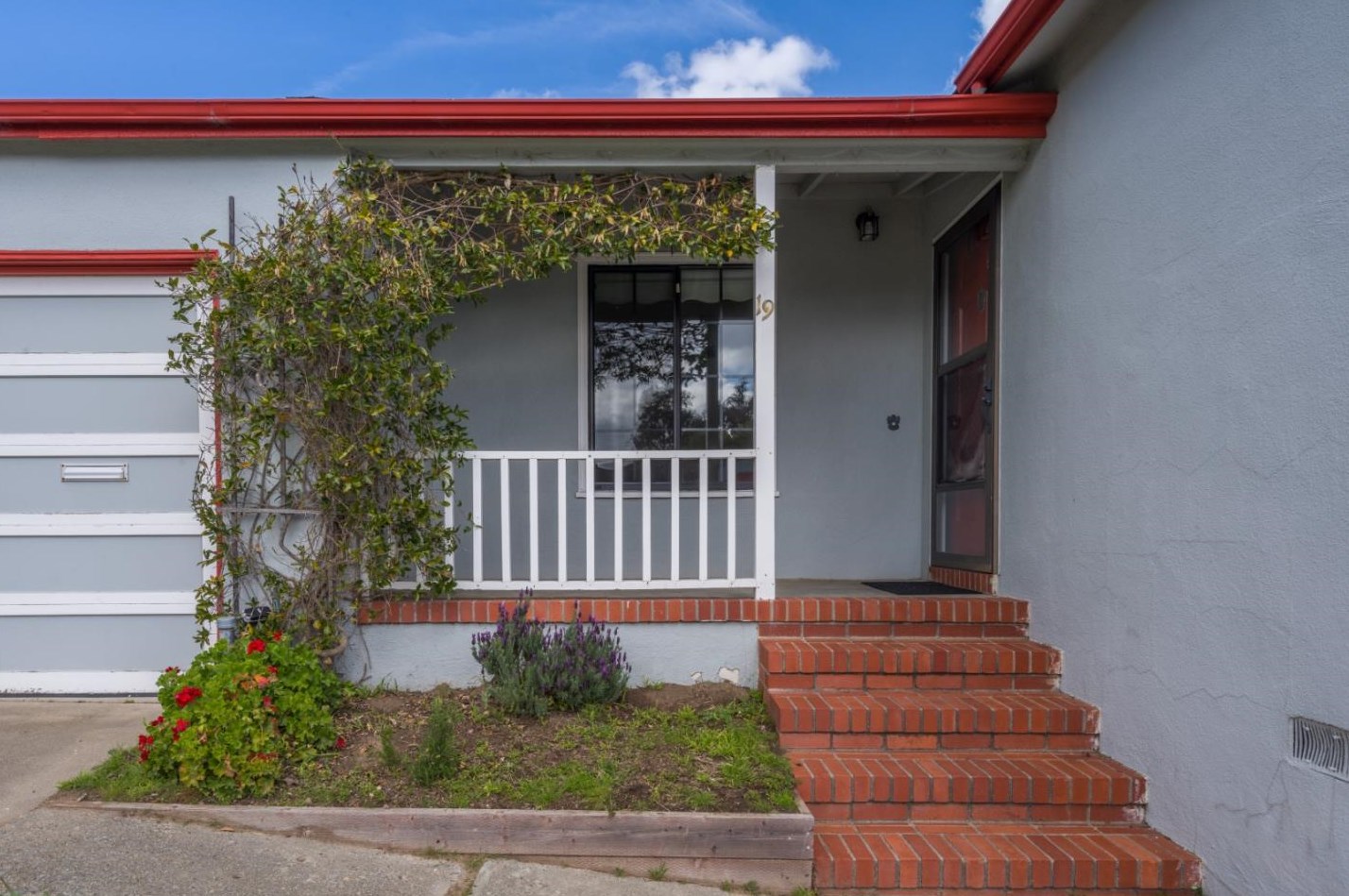 19 Greenwood Dr, South San Francisco, CA 94080