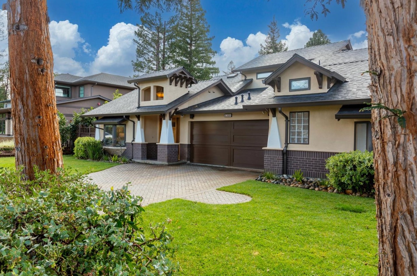 1380 Holly Ave, Los Altos, CA 94024